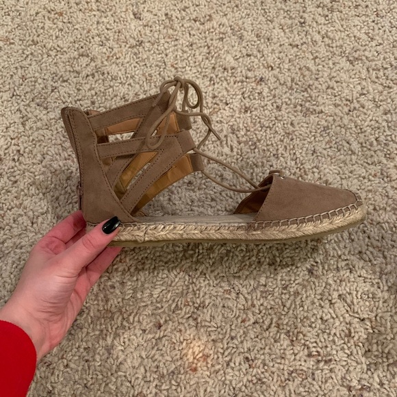 Sandals - Picture 2 of 3